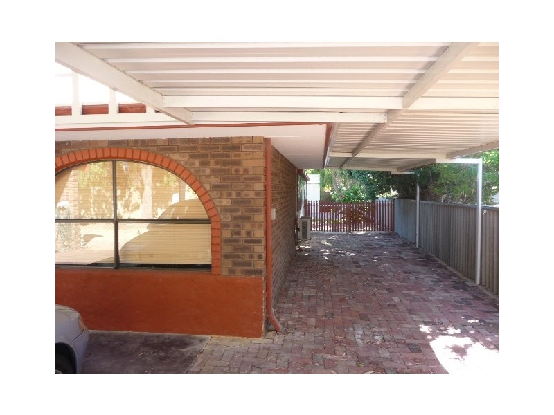 45 Currie Street, Warnbro WA 6169