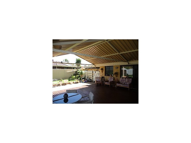 21B Rotohine Place, Cooloongup WA 6168
