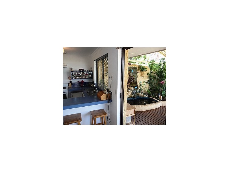 21B Rotohine Place, Cooloongup WA 6168