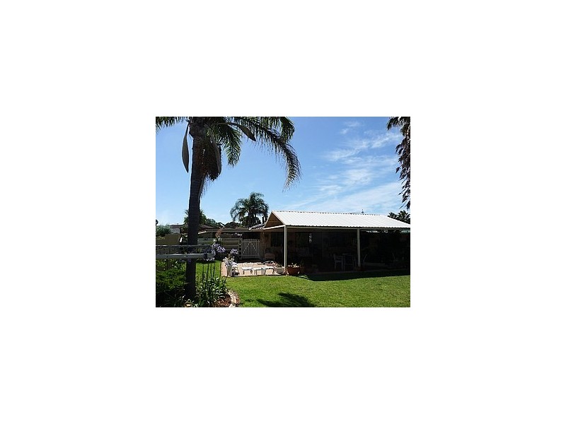 21B Rotohine Place, Cooloongup WA 6168