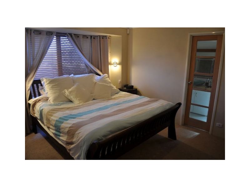 6 Raven Lane, Warnbro WA 6169