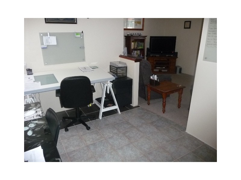 6 Raven Lane, Warnbro WA 6169