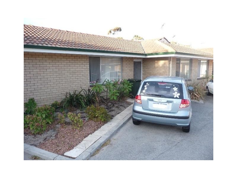 2/70 Frederick Street, Shoalwater WA 6169