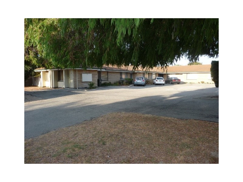 2/70 Frederick Street, Shoalwater WA 6169