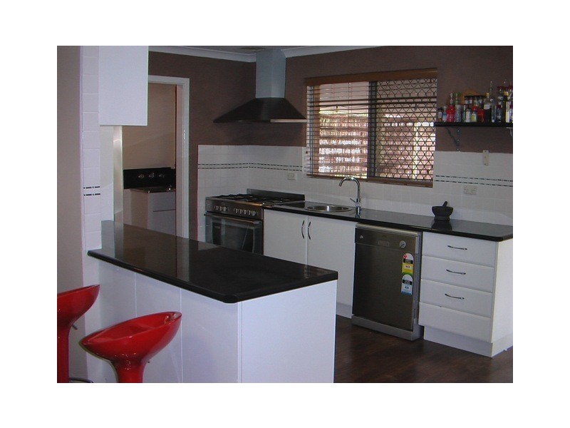 2 Migo Place, Rockingham WA 6168