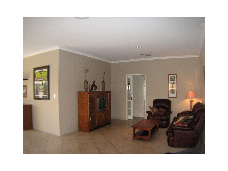 13 Grandis Drive, Baldivis WA 6171