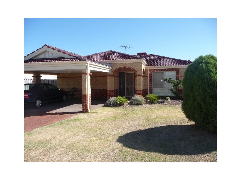 11 Manila Place, Warnbro WA 6169