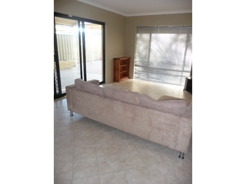 4 Belmez Turn, Port Kennedy WA 6172