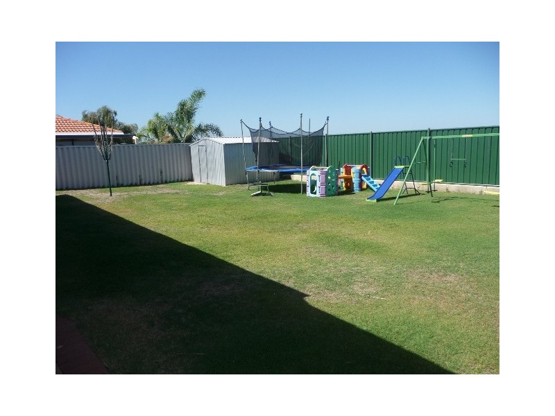 2 Burgos Lane, Port Kennedy WA 6172