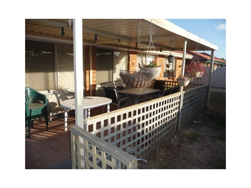 7 Raven Lane, Warnbro WA 6169