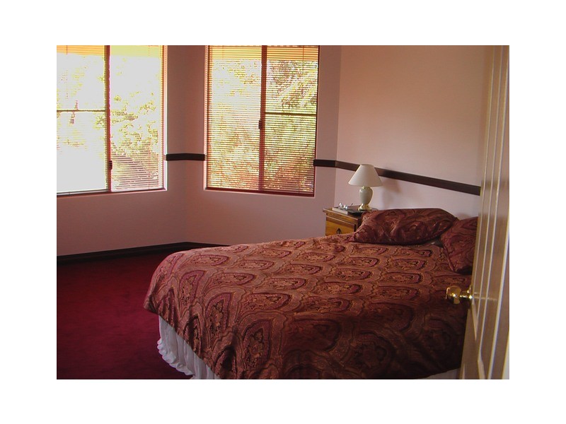 64 Nottingham Parkway, Orelia WA 6167