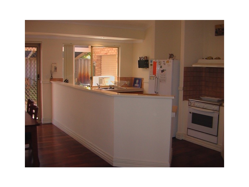 64 Nottingham Parkway, Orelia WA 6167