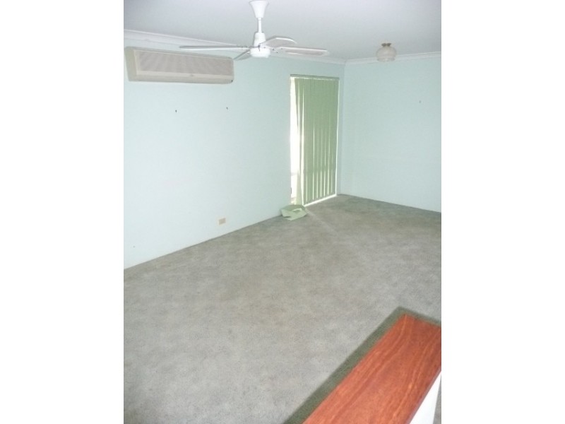 6 Vanguard Court, Port Kennedy WA 6172