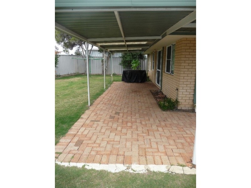 6 Vanguard Court, Port Kennedy WA 6172