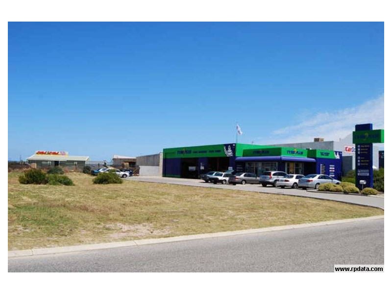 10 Paxton Way, Port Kennedy WA 6172