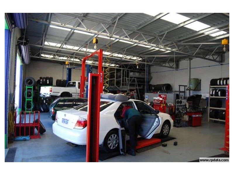 10 Paxton Way, Port Kennedy WA 6172