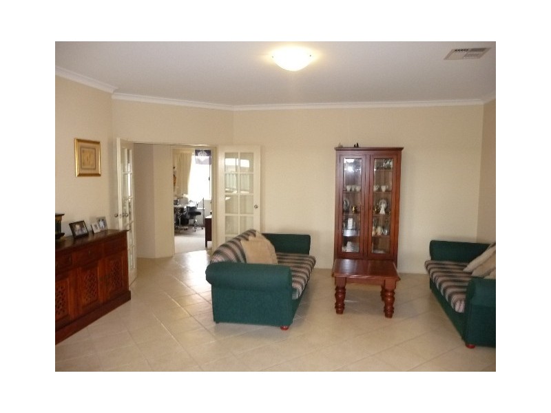 5 Ashland Crescent, Port Kennedy WA 6172