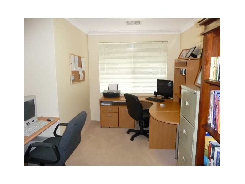 5 Ashland Crescent, Port Kennedy WA 6172