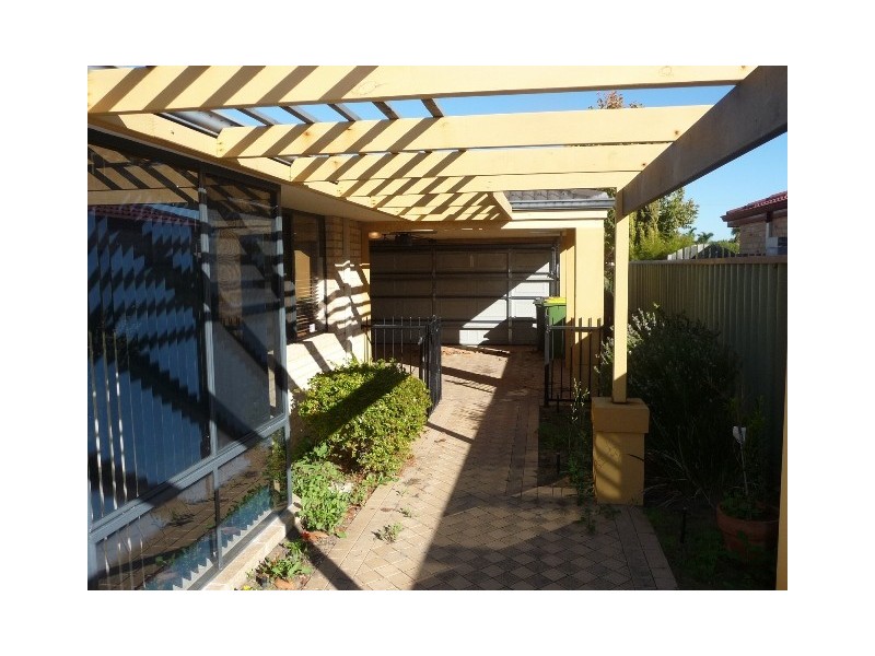 21 Alora Drive, Port Kennedy WA 6172