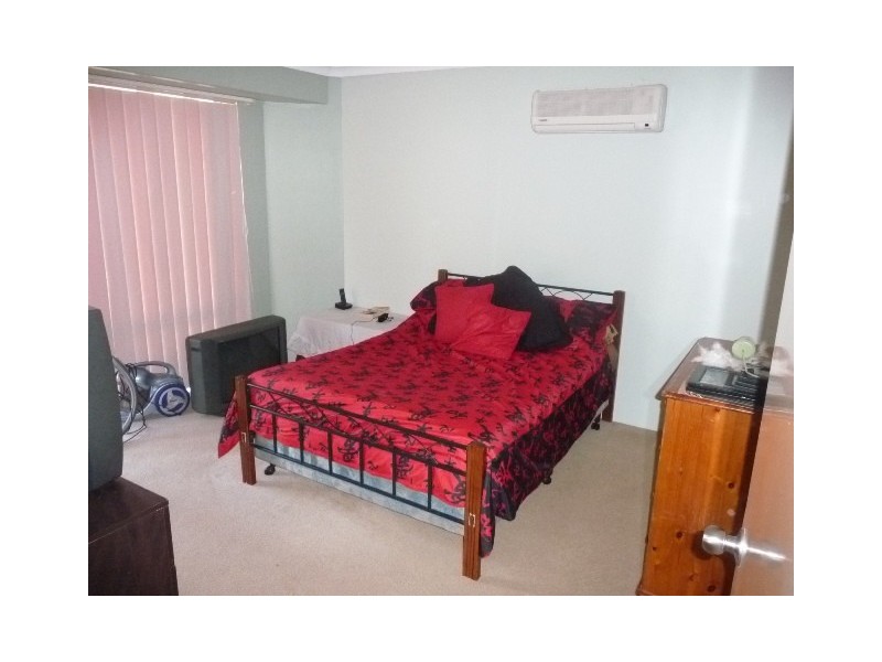 34 Roundhill Drive, Port Kennedy WA 6172