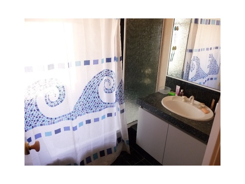 34 Roundhill Drive, Port Kennedy WA 6172