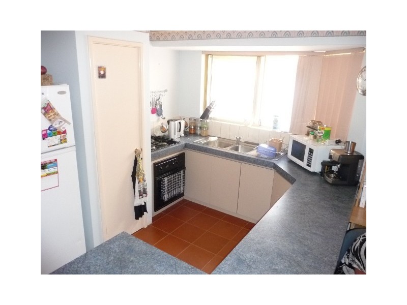 34 Roundhill Drive, Port Kennedy WA 6172