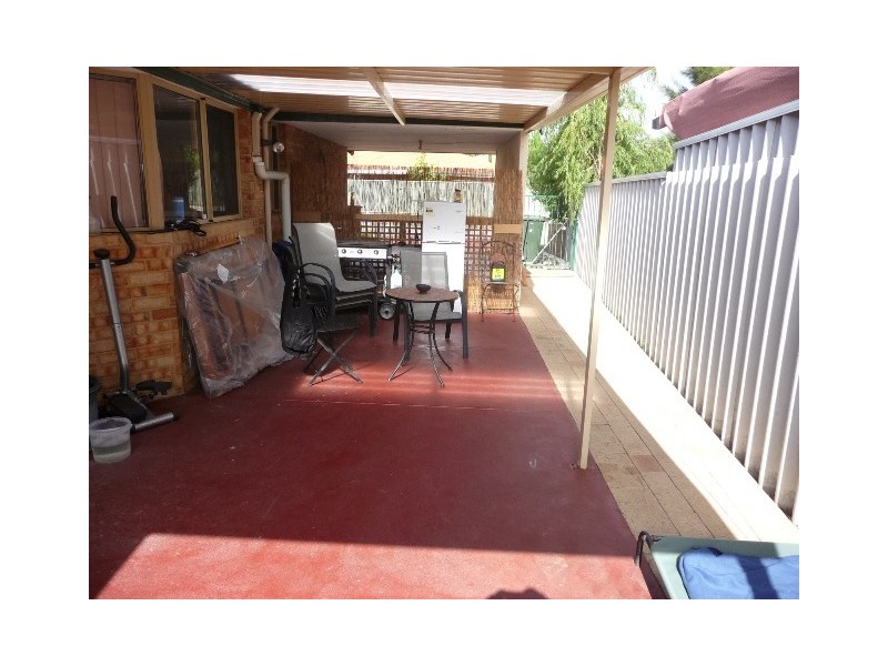 34 Roundhill Drive, Port Kennedy WA 6172