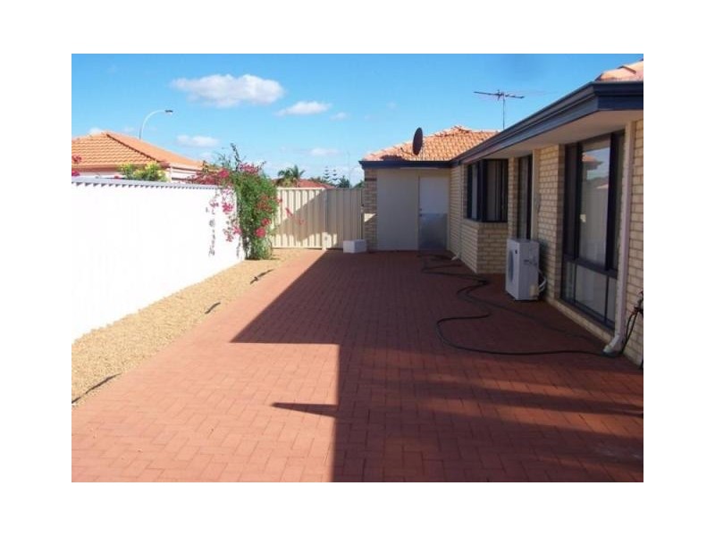34 Moorburg Loop, Port Kennedy WA 6172
