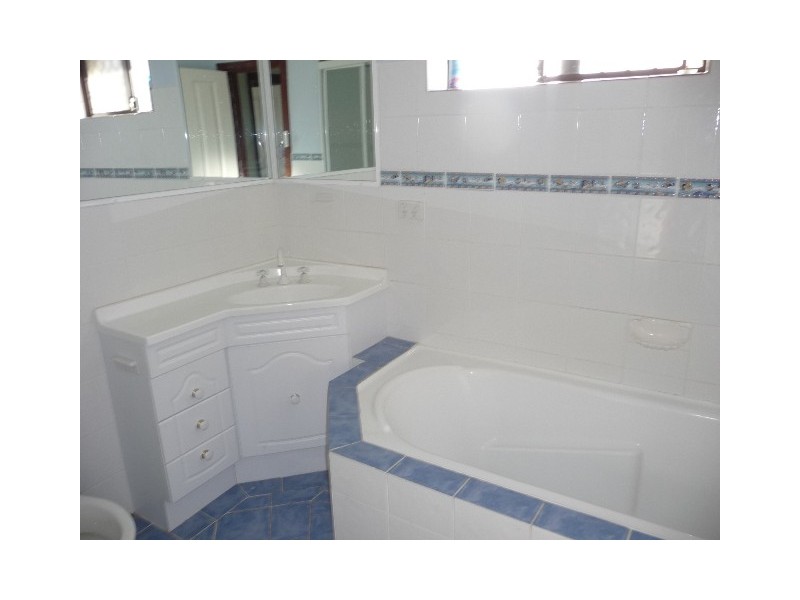 10 Charthouse Road, Safety Bay WA 6169