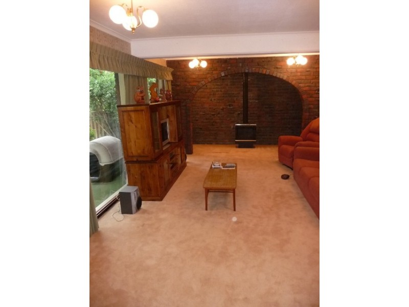 33 Jindarra Close, Cooloongup WA 6168