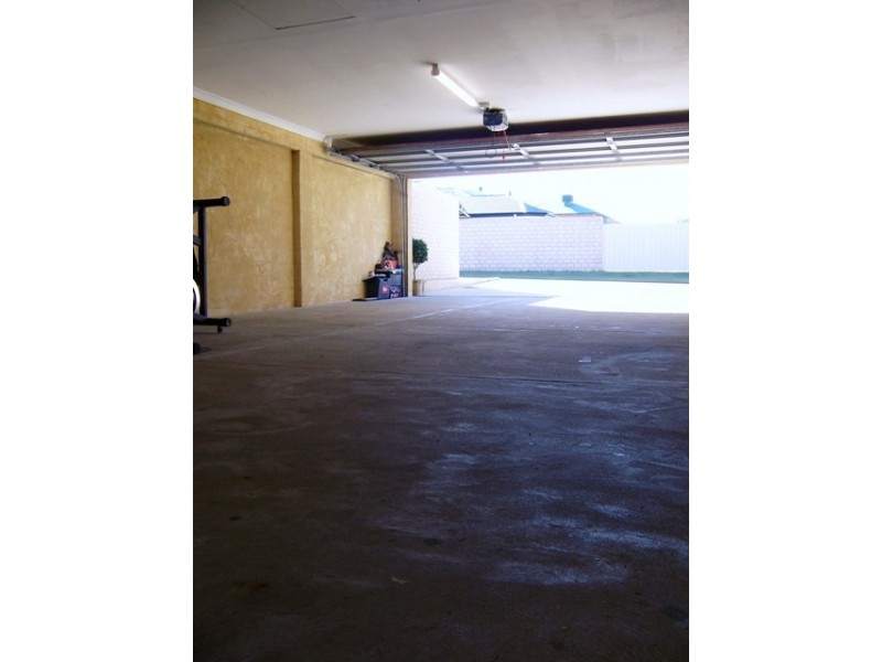 47 Galway Gardens, Warnbro WA 6169