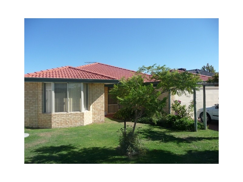 65 Laguardia Loop, Port Kennedy WA 6172