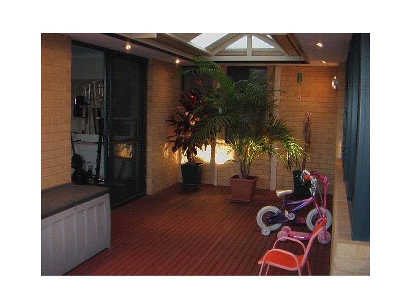 4 Miles Enterance, Baldivis WA 6171