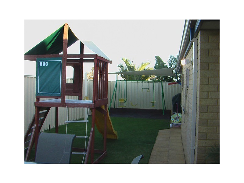 4 Miles Enterance, Baldivis WA 6171