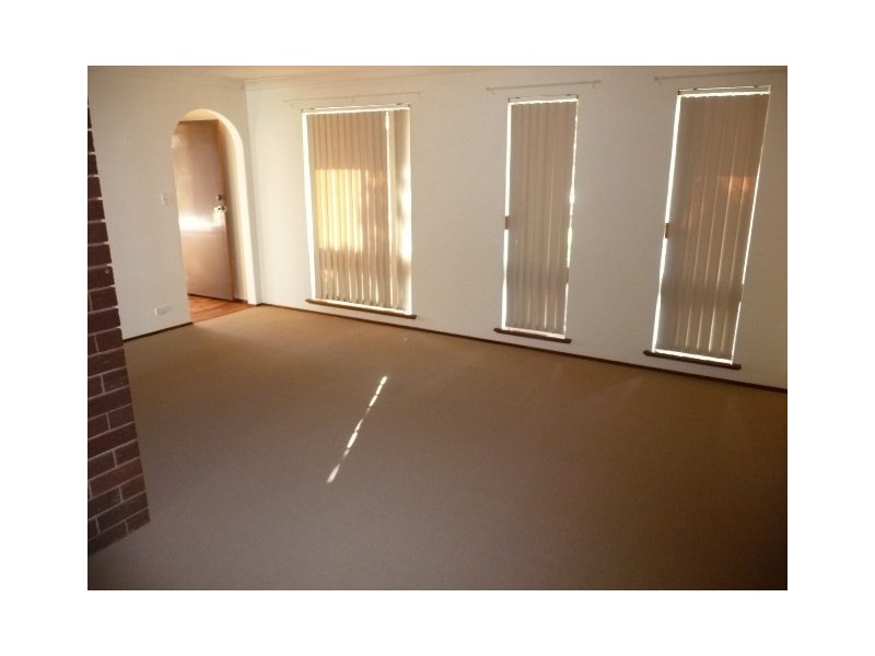 23 Wyola Street, Cooloongup WA 6168