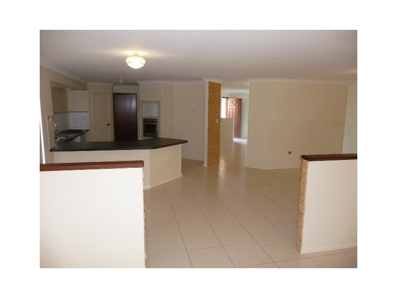 34 Moorburg Loop, Port Kennedy WA 6172