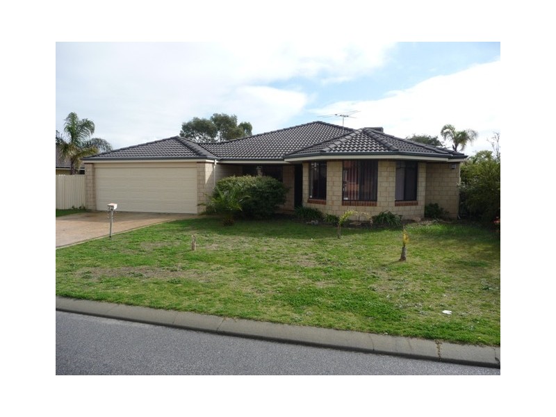 22 Menora Loop, Warnbro WA 6169