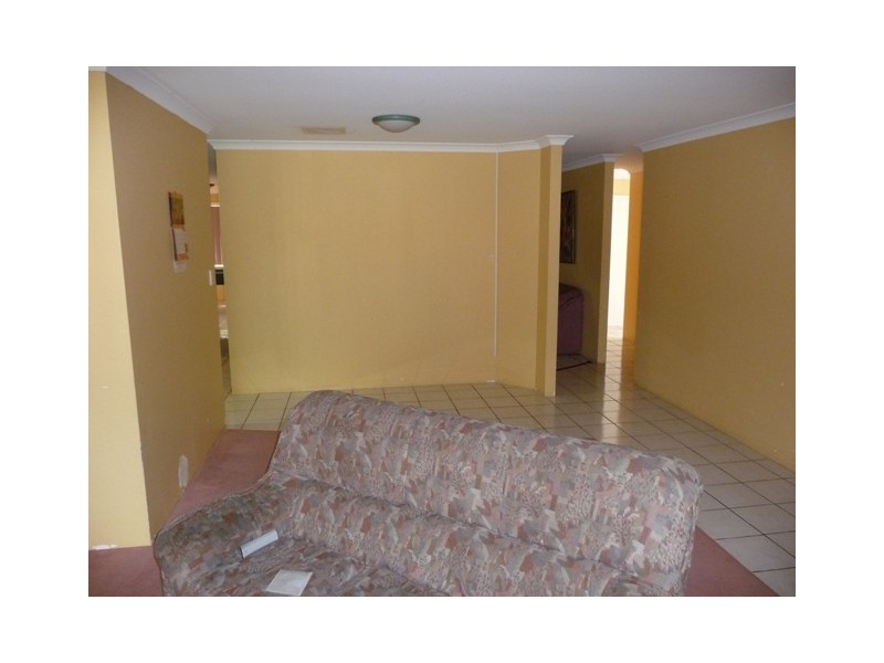 22 Menora Loop, Warnbro WA 6169