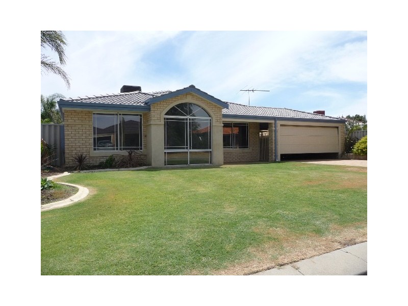 16 Silkhurst Crescent, Warnbro WA 6169