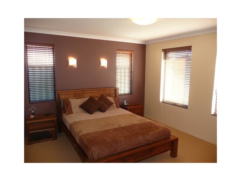 14 Calais Vista, Port Kennedy WA 6172
