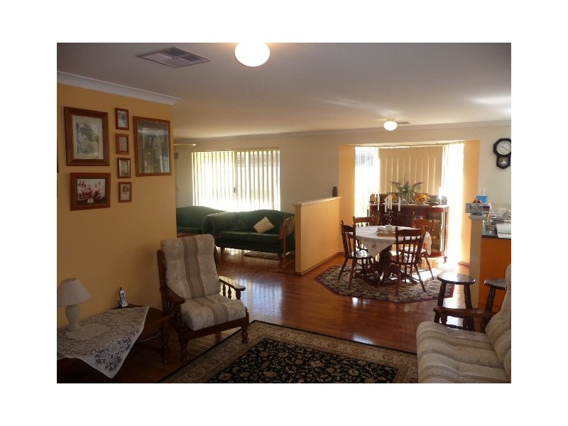 65 Laguardia Loop, Port Kennedy WA 6172