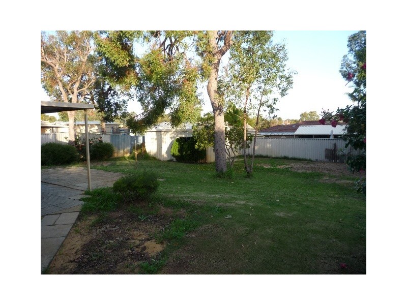 44 Porter Gardens, Leda WA 6170