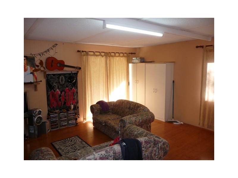 34 Minigwal Loop, Waikiki WA 6169