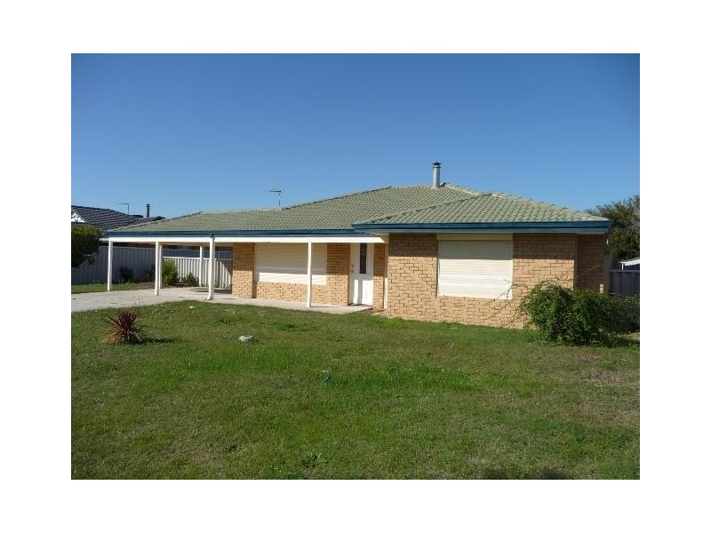 292 Grand Ocean Blvd, Port Kennedy WA 6172