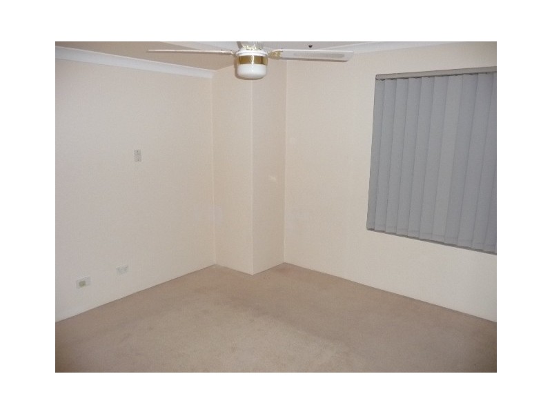 292 Grand Ocean Blvd, Port Kennedy WA 6172