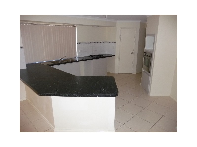 34 Moorburg Loop, Port Kennedy WA 6172