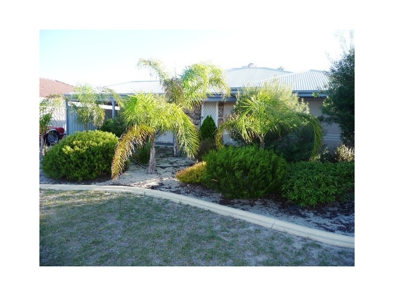 5 Clipperton Court, Waikiki WA 6169