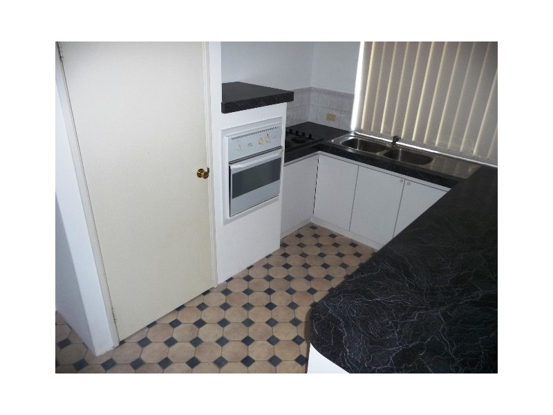 5 Clipperton Court, Waikiki WA 6169