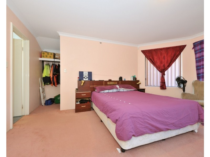 22 Menora Loop, Warnbro WA 6169