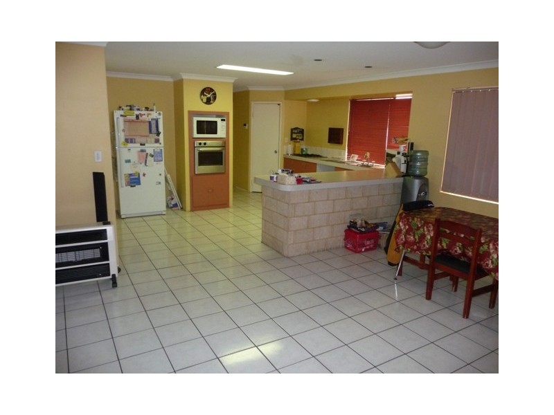 22 Menora Loop, Warnbro WA 6169